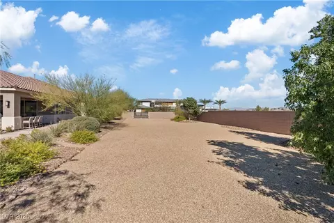 Exterior - 421 Foxhall Rd, Henderson, NV 89002 photo 17 of 20
