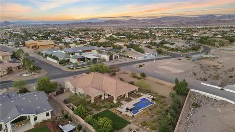 View/Area - 421 Foxhall Rd, Henderson, NV 89002 photo 4 of 5