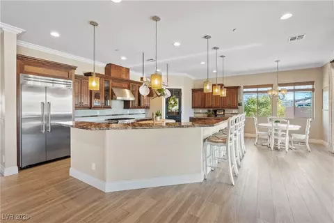 Kitchen - 421 Foxhall Rd, Henderson, NV 89002 photo 3 of 9