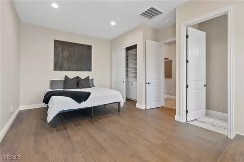 Bedroom - 421 Foxhall Rd, Henderson, NV 89002 photo 5 of 6