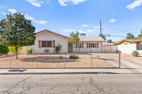 2369 Citroen St, Las Vegas, NV 89142