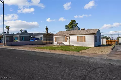 32 Mallory St, Henderson, NV 89015