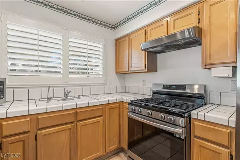 2260 Rugged Mesa Dr, Laughlin, NV 89029 photo 3