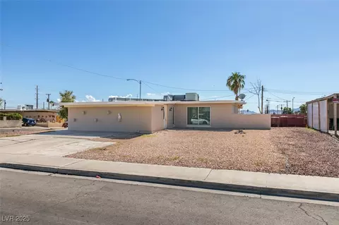 5249 Sun Valley Dr, Las Vegas, NV 89122