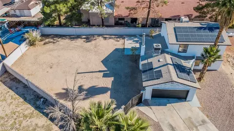 4300 Cinderella Ln, Las Vegas, NV 89102