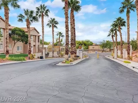 2110 Los Feliz St #1066, Las Vegas, NV 89156