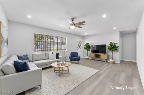 3929 Torsby Pl, Las Vegas, NV 89119