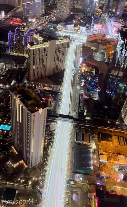 125 E Harmon Ave #919, Las Vegas, NV 89109