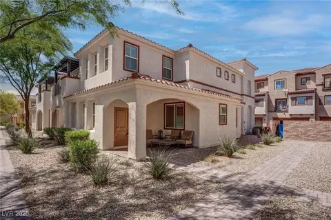 1040 Via Panfilo Ave, Henderson, NV 89011