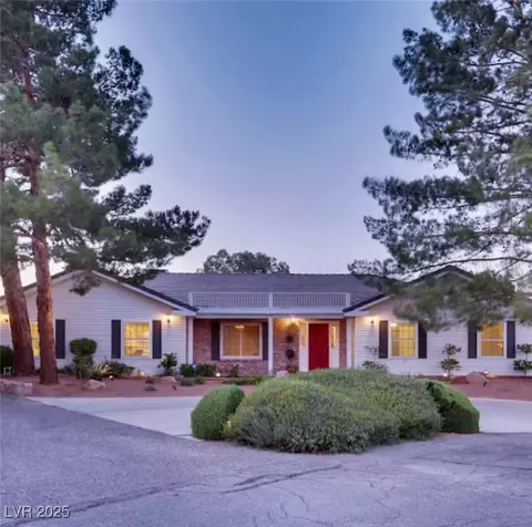 4210 Bossart Ct, Las Vegas, NV 89102