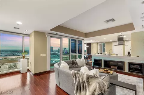 4525 Dean Martin Dr #2604, Las Vegas, NV 89103