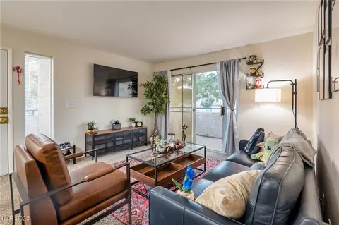 3115 Casey Dr #201, Las Vegas, NV 89120