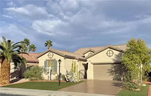 3562 Driving Range St, Las Vegas, NV 89122