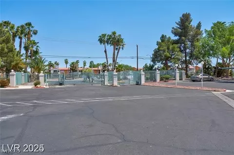 2725 S Nellis Blvd #1140, Las Vegas, NV 89121