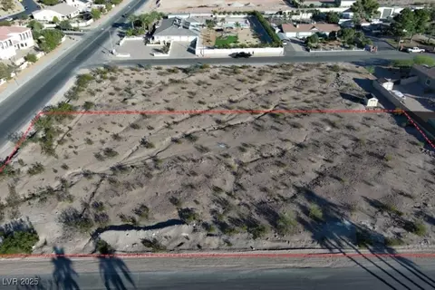 Emden, Henderson, NV 89015 photo 3