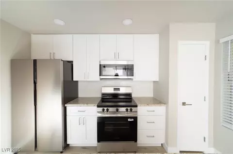 8101 W Flamingo Rd #1057, Las Vegas, NV 89147