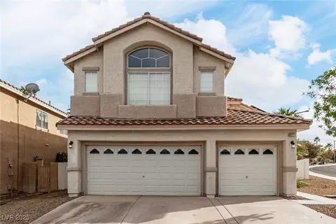 8221 Hot Creek Dr, Las Vegas, NV 89128