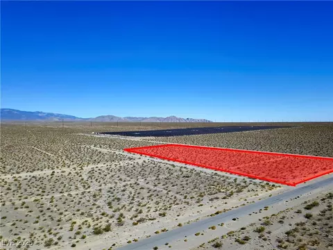2180 E Simkins Rd, Pahrump, NV 89060