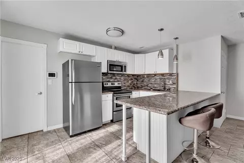 764 Apple Tree Ct, Henderson, NV 89014