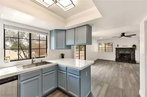 3484 Nightflower Ln #C, Las Vegas, NV 89121