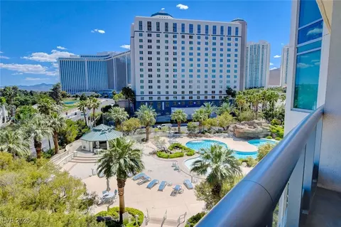 322 Karen Ave #401, Las Vegas, NV 89109