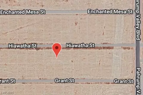 1271 E Hiawatha St, Pahrump, NV 89048