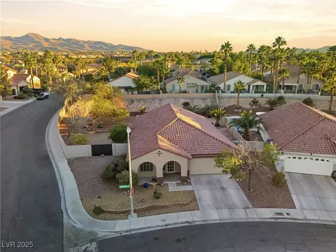 2973 Scenic Valley Way, Henderson, NV 89052