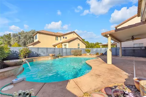 7623 Silent Falls St, Las Vegas, NV 89123