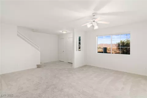 Living - 2162 Camel Mesa Dr, Laughlin, NV 89029 photo 10 of 14