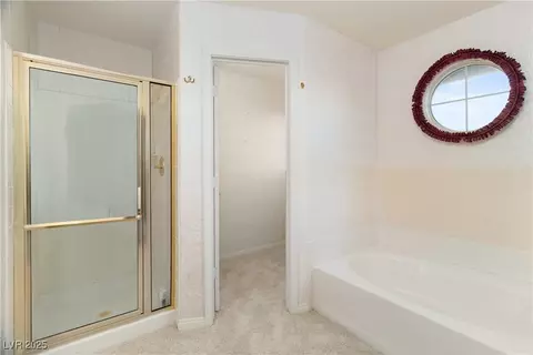 Bath - 2162 Camel Mesa Dr, Laughlin, NV 89029 photo 4 of 8
