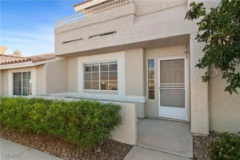 Exterior - 2162 Camel Mesa Dr, Laughlin, NV 89029 photo 4 of 32