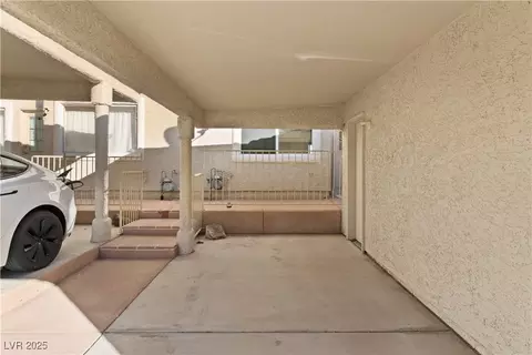 Exterior - 2162 Camel Mesa Dr, Laughlin, NV 89029 photo 10 of 32