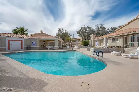 Exterior - 2162 Camel Mesa Dr, Laughlin, NV 89029 photo 30 of 32