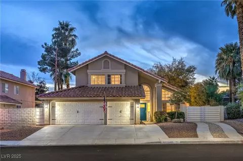 5605 Indian Ridge Dr, North Las Vegas, NV 89031