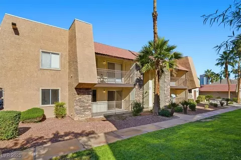 5040 Indian River Dr #415, Las Vegas, NV 89103
