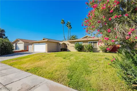 3659 Descanso St, Las Vegas, NV 89121