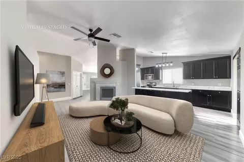 807 Mesa Pine Ct, Henderson, NV 89015