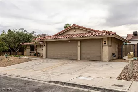 8909 Napoli Dr, Las Vegas, NV 89117