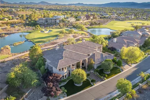 17 Mountain Cove Ct, Henderson, NV 89052