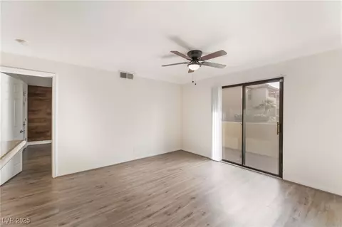 3135 S Mojave Rd #146, Las Vegas, NV 89121