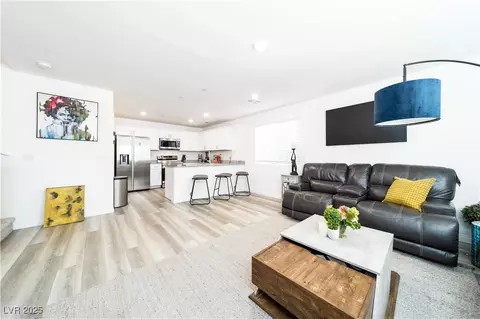 2849 Desert Mosaic Ln #5, Las Vegas, NV 89183