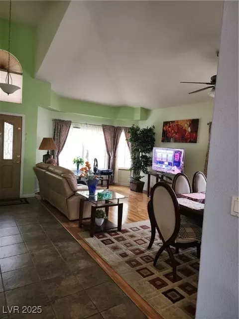 Other - 2138 Eaglepath Cir, Henderson, NV 89074 photo 2 of 8