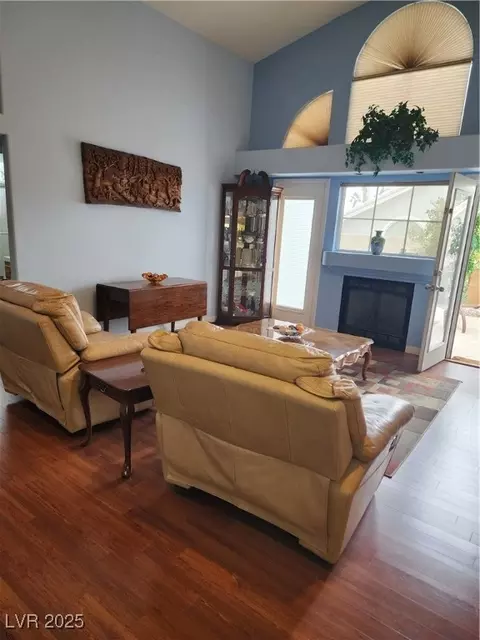 Other - 2138 Eaglepath Cir, Henderson, NV 89074 photo 4 of 8