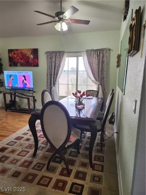 Dining - 2138 Eaglepath Cir, Henderson, NV 89074 photo 2 of 2
