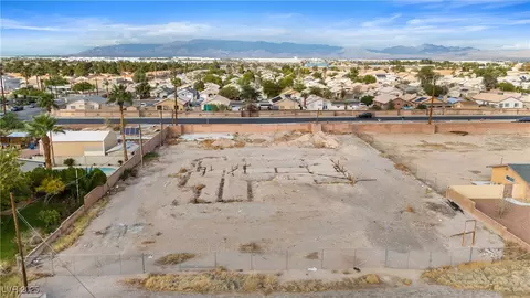 2010 Goldhill Ave, Las Vegas, NV 89106