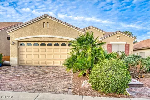 2077 Tiger Links Dr, Henderson, NV 89012