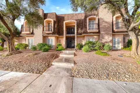 1409 E St Louis Ave #A, Las Vegas, NV 89104