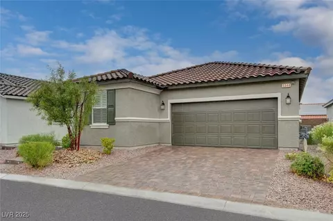 5944 Bruselas St, Las Vegas, NV 89113