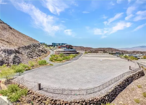 1 Stonecutter Ct, Henderson, NV 89012