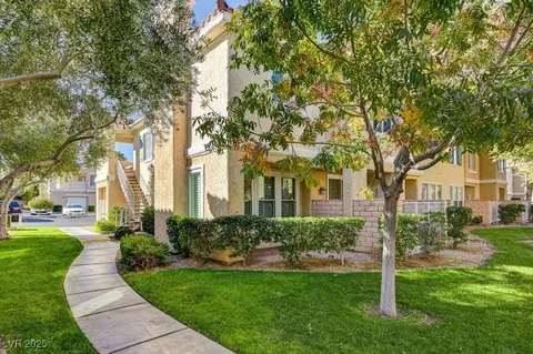 251 S Green Valley Pkwy #2814, Henderson, NV 89012